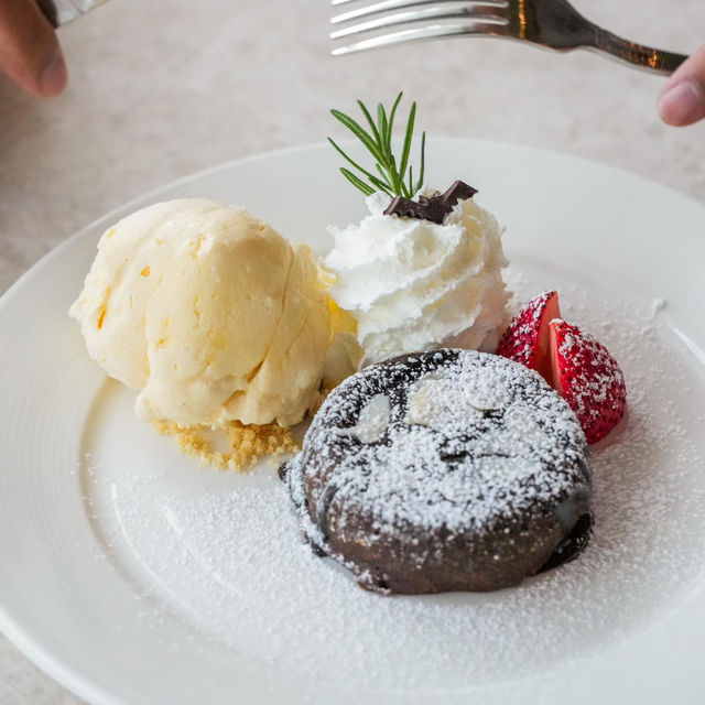 Bat Tales Cafe & Restaurant Khaoyai