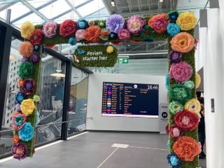 Flying from Stavanger to Oslo in Norway is super convenient!