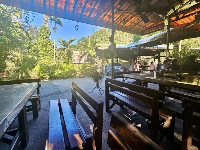 臺中潭子 大坑後院柴火烤雞 山田餐飲店