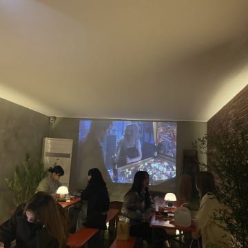 韓国】Super juniorイェソン家族が運営するアンティークカフェ