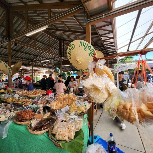 ตลาดจริงใจ : จริงใจมาร์เก็ต 