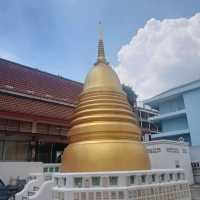วัดชื่อแปลก วัดพระพิเรนทร์✨️