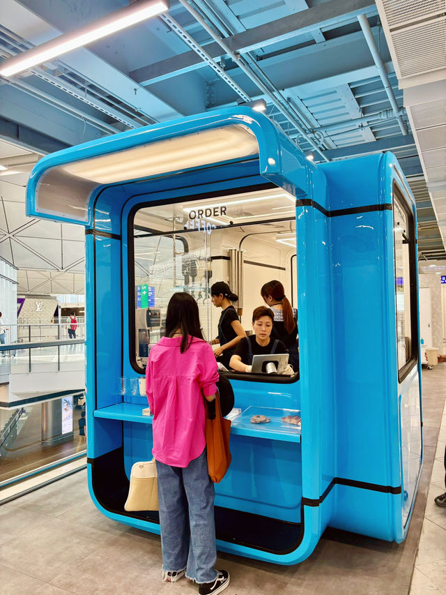 【香港國際機場】期間限定Between x Cinnamoroll、Blue Bottle Coffee I 機場咖啡推薦