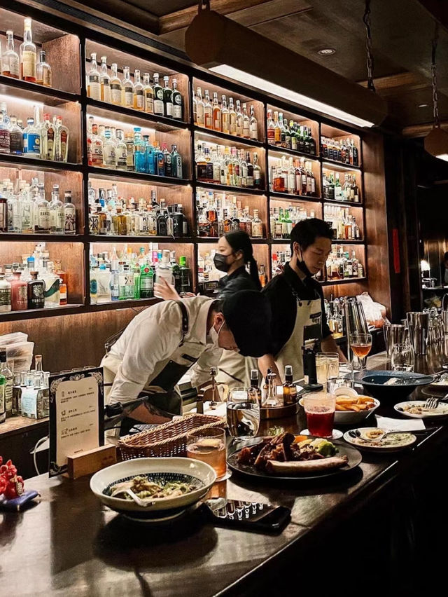 亞洲50最佳酒吧🍹英倫風「Public House」