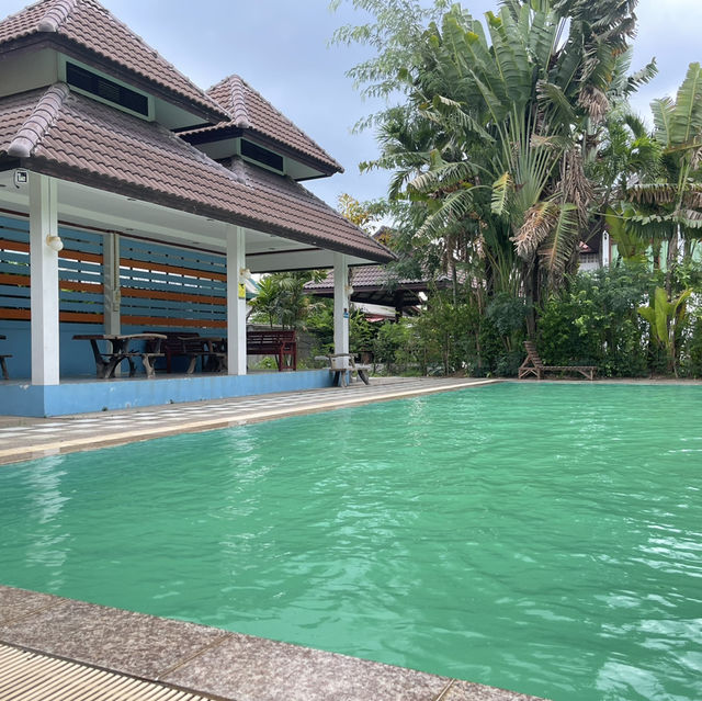 โรงแรมบรรยากาศดี ที่ทองเพกา 