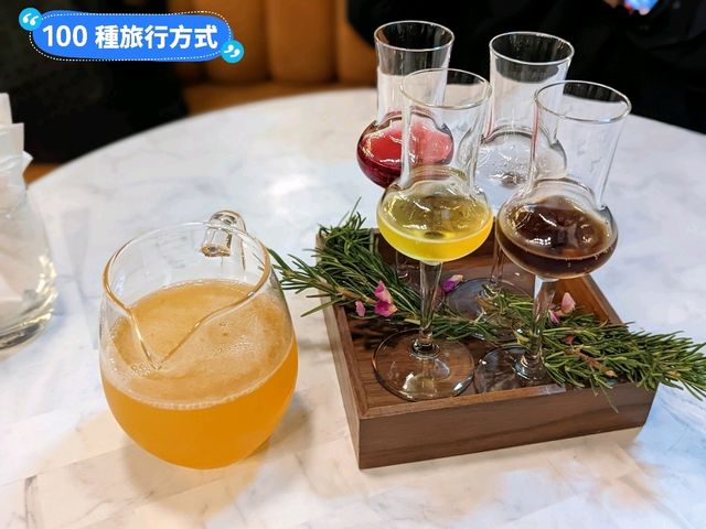 台北東區最時尚的網美酒吧：Cosmic Bistro 小宇宙餐酒館