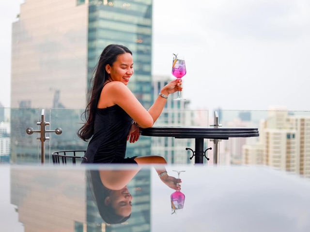 Skyview Hotel Bangkok โรงแรมสุดหรูใกล้ BTS