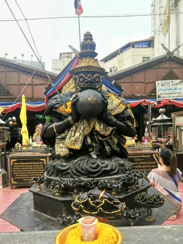 เทวาลัยพระพิฆเนศห้วยขวาง