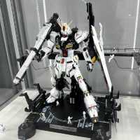 Gundam Heaven: My Gundam Shopping Adventure at LaLaport Fukuoka!