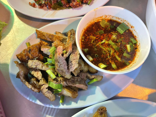 “ร้านลาบยโสแพรกษา”ร้านลับสมุทรปราการ