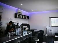 ทานกาแฟที่ Hand stand coffee 