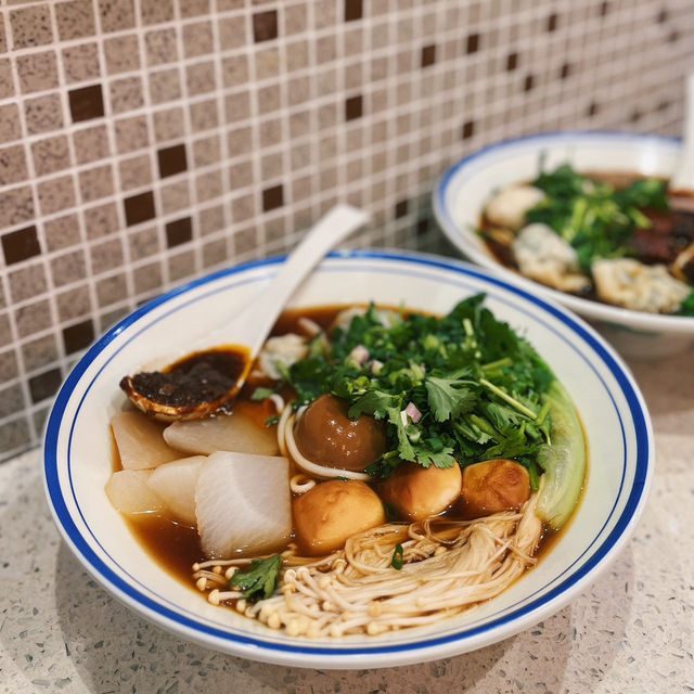 🌟 人氣車仔麵檔進駐灣仔 🌟