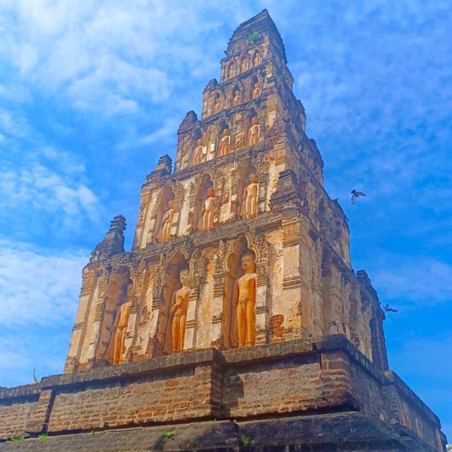 วัดจามเทวี ตำนาน 1300 ปี