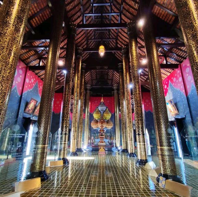 นั่งรถรางชมพืชสวนโลก หอคำหลวง สุดงดงาม