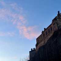 Chasing the Sunset: My Enchanting Hike to Arthur’s Seat in Edinburgh