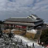 峨眉山
