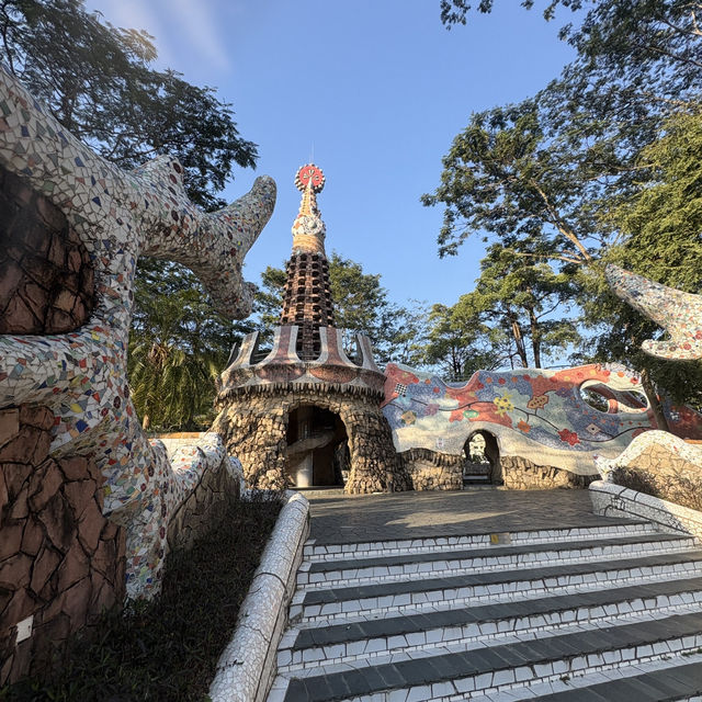 深圳海山公園西班牙建築、燈塔圖書館、鹽田港碼頭 深圳海山公園西班牙建築、燈塔圖書館、鹽田港碼頭