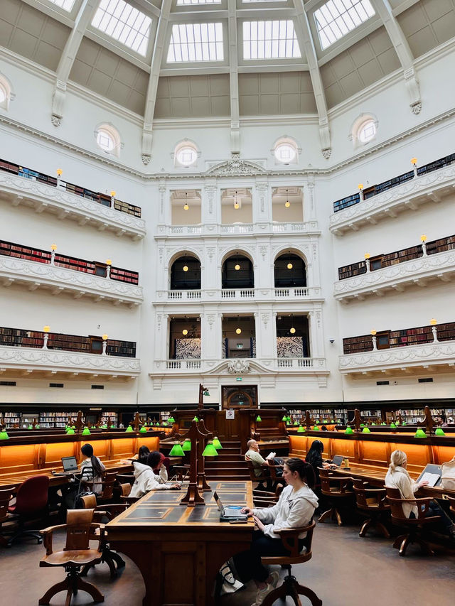 🇦🇺 知識與美學的維多利亞州立圖書館