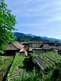 Discover the Crossroads of History: Your Ultimate Travel Guide to Qingmuchuan Ancient Town!