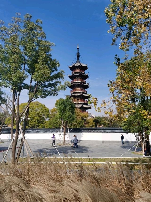 LongHua Temple