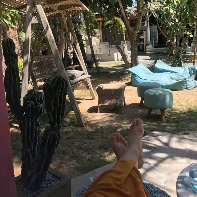 laidback island hangout