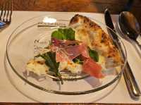 A nice woodfire pizzeria in town, Dochi Pizza