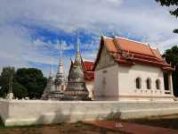 วัดอุโปสถาราม วัดงามลุ่มแม่น้ำสะแกกรัง อุทัยธานี 