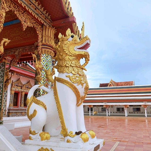 วัดพระธาตุเชิงชุมวรวิหาร