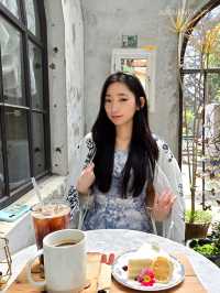 꽁꽁 아껴두었던 전주의 앤티크 카페입니다☕