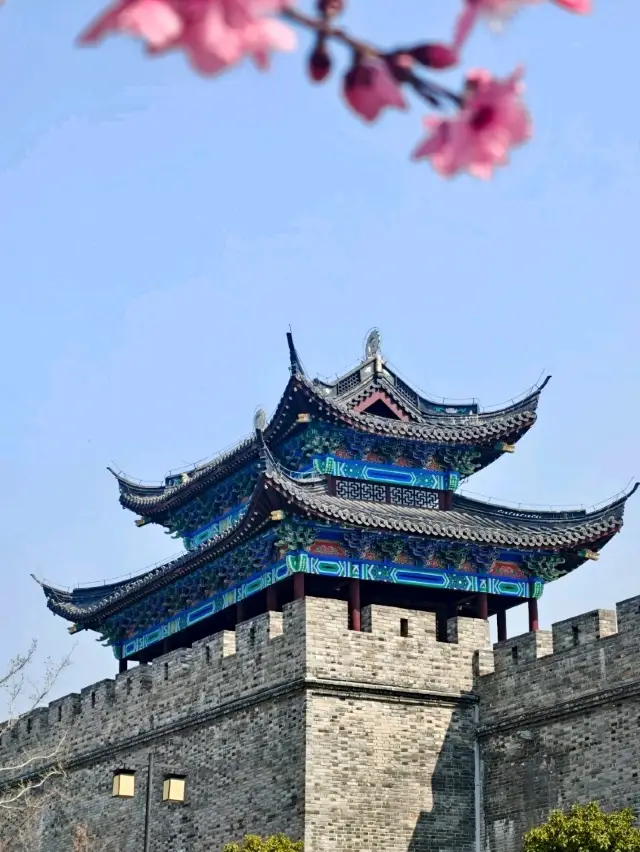 Sunset Over the Ancient City Wall: A Feast for the Eyes and the Palate