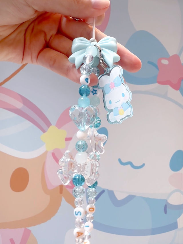 勁可愛玉桂狗😍Cinnamoroll ROLL OUT THE FUN 夢幻派對  嚟緊嘅復活節約定你嚟AIRSIDE狂玩特玩  ✨超吸睛5米高毛絨絨Cinnamoroll 及巨型波波池 ✨夢幻田徑