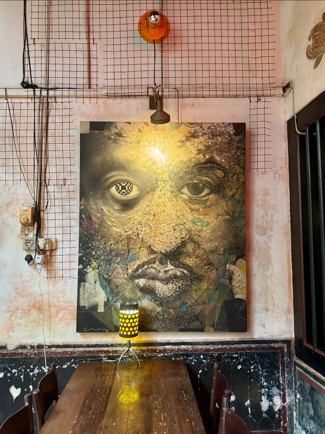 The Baboon House— gourmet burgers
