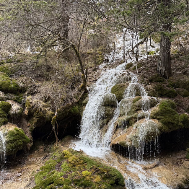 ทำไมต้อง จิ่วจ้ายโกว (Jiuzhaigou) สักครั้ง!!