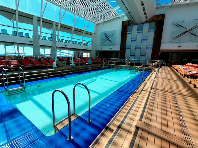 🌟 CELEBRITY EQUINOX: A Perfect Mix of Relaxation & Adventure! ⚓