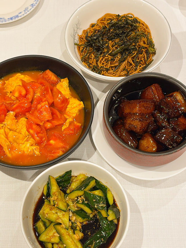 현지인들도 웨이팅하는 홍소육맛집🐽, 라오지스🫶