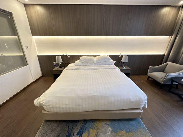 The Mira Central Park Hotel