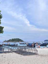 Lost in Lipe Zodiac beach: Sun, Sea & Snorkels
