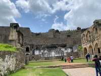 Unveiling the Secrets of Golconda Fort – A Walk Through Timeless Grandeur