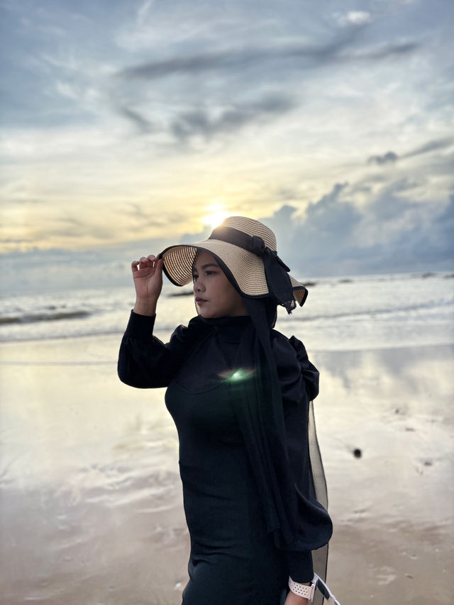 หาดนางทอง - พังงา