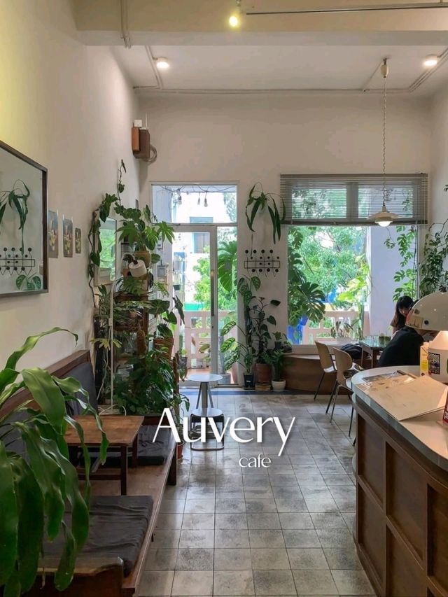 Auvery Café