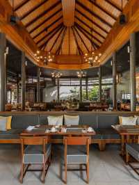 Apsara Beachfront Resort & Villa