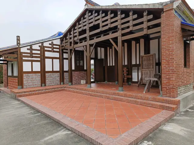 藝術走入生活,成美文化園裝置藝術區漫遊。