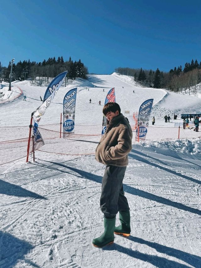 เล่นหิมะที่ Gala Yuzawa Snow Resort