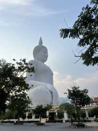 วัดม่วง อ่างทอง