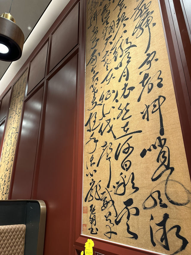 金光華港人必食片皮鴨！