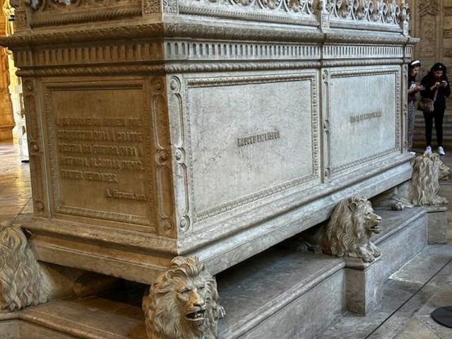 Jerónimos Monastery: A Monument to Portugal’s Golden Age