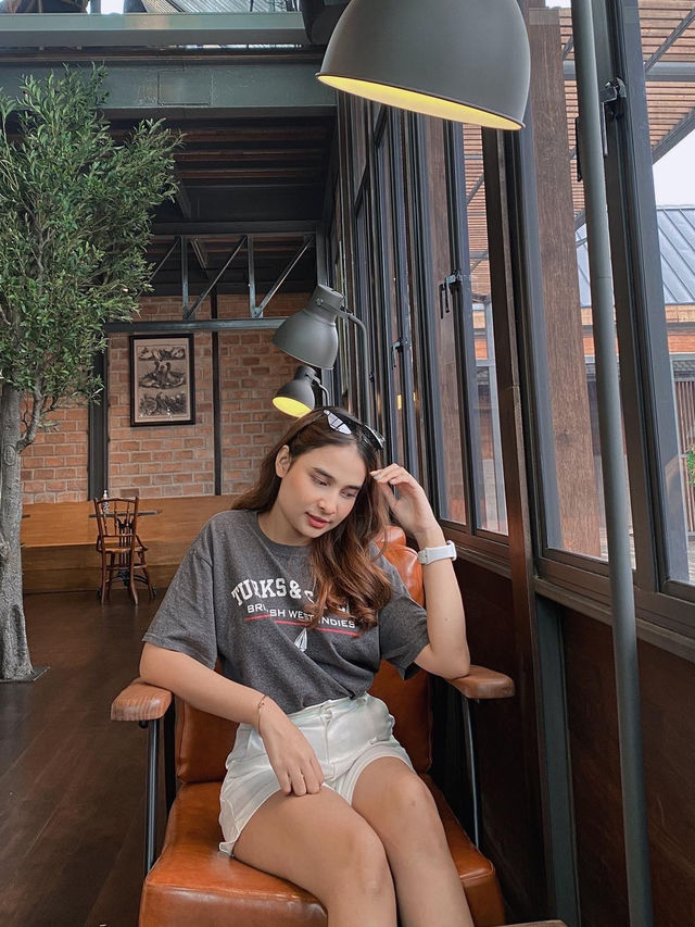 คาเฟ่ใจกลางเมืองตรัง 