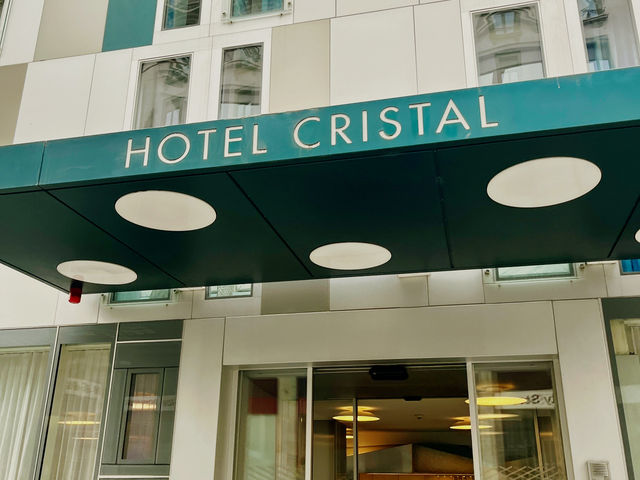 Hotel Cristal Geneva – Modern Comfort in a Prime Location