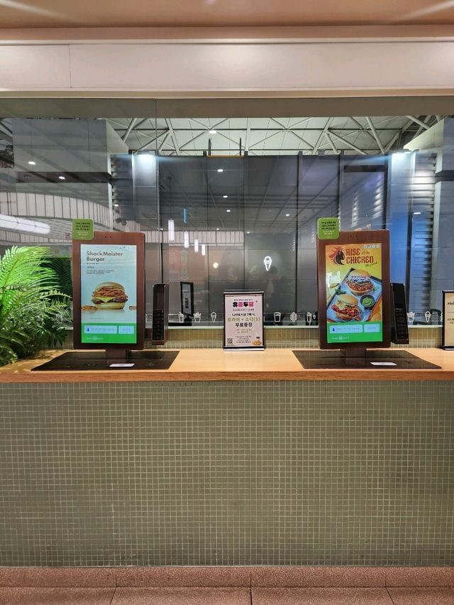 💛여행 전 최고의 한 끼! "쉐이크쉑 인천공항 제1터미널점"💛