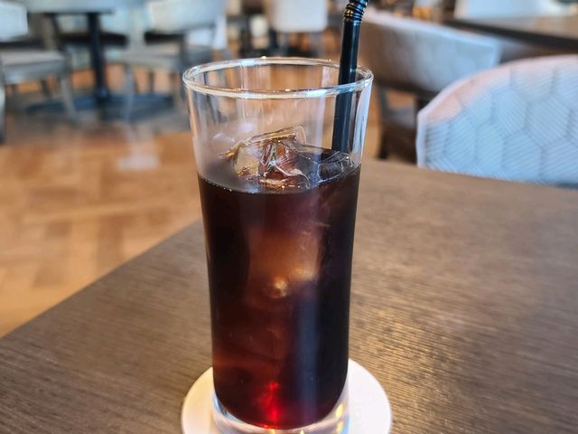 MEDI(メディー) cafe 딸기 초콜릿 애프터눈티